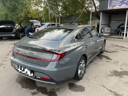 Hyundai Sonata 2022 года за 11 400 000 тг. в Алматы – фото 5