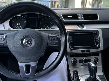 Volkswagen Passat 2012 года за 7 300 000 тг. в Алматы – фото 8