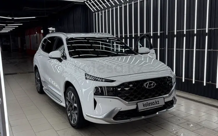 Hyundai Santa Fe 2021 года за 15 000 000 тг. в Караганда
