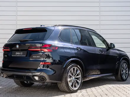 BMW X5 XDrive 40i 2026 года за 64 275 605 тг. в Астана – фото 3