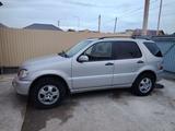 Mercedes-Benz ML 270 2002 года за 4 600 000 тг. в Атырау – фото 2