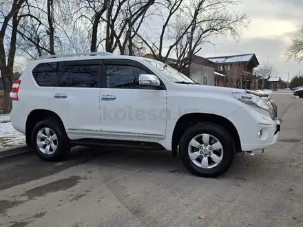Toyota Land Cruiser Prado 2015 года за 17 500 000 тг. в Алматы – фото 4