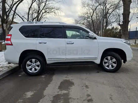 Toyota Land Cruiser Prado 2015 года за 17 500 000 тг. в Алматы – фото 8