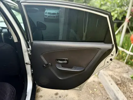 Nissan Almera 2017 года за 3 500 000 тг. в Алматы – фото 10