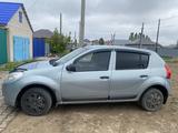 Renault Sandero 2011 годаүшін2 500 000 тг. в Актобе – фото 2