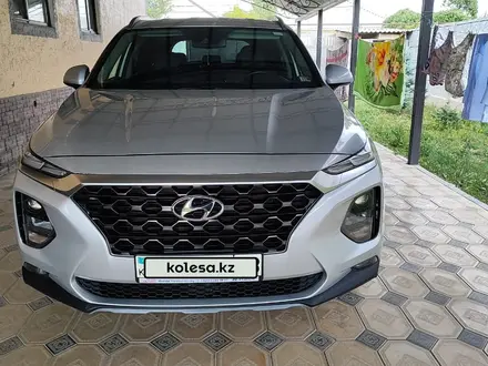 Hyundai Santa Fe 2019 года за 12 000 000 тг. в Шымкент