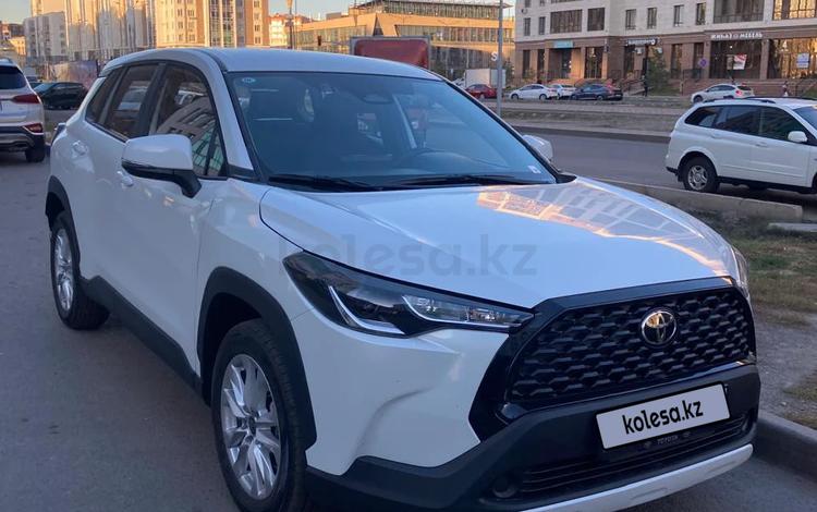 Toyota Corolla Cross — фото 1