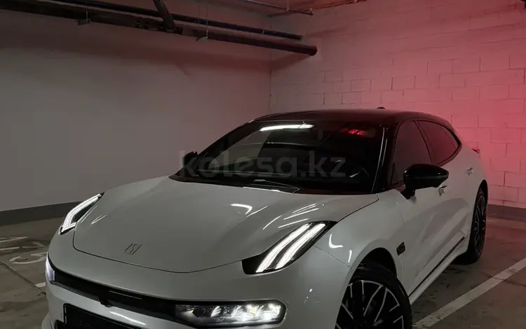 Zeekr 001 2023 года за 16 500 000 тг. в Астана