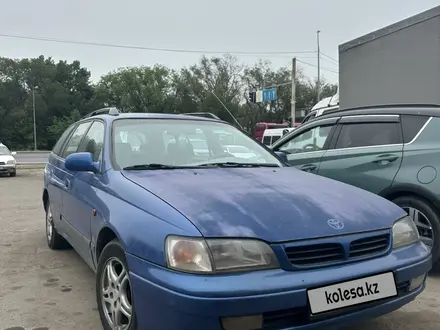 Toyota Carina E 1997 года за 2 200 000 тг. в Алматы
