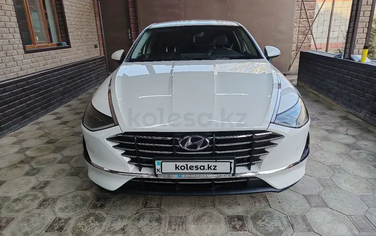 Hyundai Sonata 2021 годаfor10 700 000 тг. в Алматы