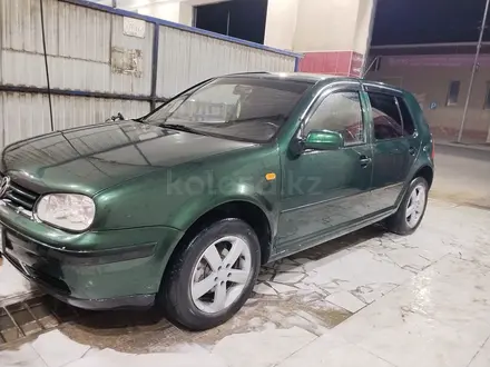Volkswagen Golf 1998 года за 1 900 000 тг. в Актау – фото 2