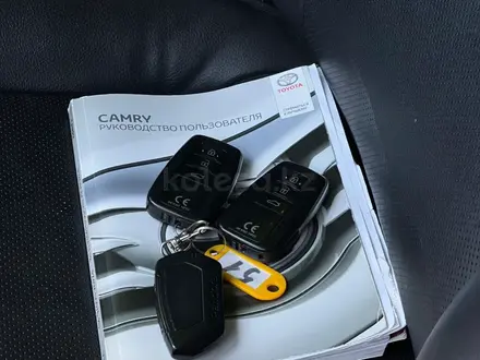 Toyota Camry 2019 года за 13 500 000 тг. в Актау – фото 5