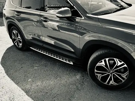 Hyundai Santa Fe 2022 года за 15 800 000 тг. в Павлодар – фото 9