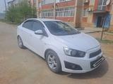 Chevrolet Aveo 2015 года за 3 000 000 тг. в Атырау – фото 2