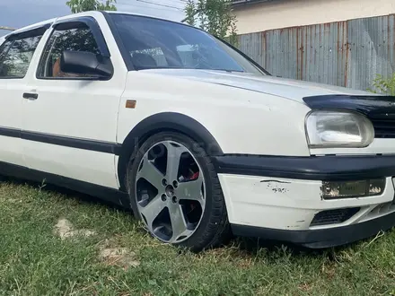 Volkswagen Golf 1992 года за 1 100 000 тг. в Алматы – фото 3
