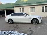 BMW 528 2014 годаfor11 300 000 тг. в Алматы – фото 5