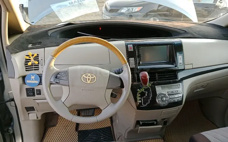 Toyota Previa 2010 годаfor7 500 000 тг. в Шымкент