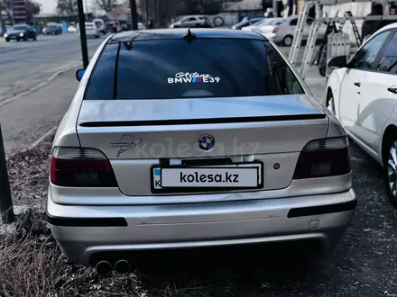 BMW 528 1999 года за 3 800 000 тг. в Шымкент – фото 3