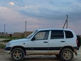 Chevrolet Niva 2004 года за 1 400 000 тг. в Бейнеу – фото 4