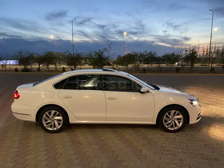 Volkswagen Passat 2018 года за 6 700 000 тг. в Актау – фото 3