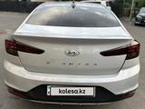 Hyundai Elantra 2019 годаүшін5 900 000 тг. в Алматы – фото 5