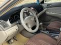 Toyota Camry 2003 годаүшін3 600 000 тг. в Жанаозен – фото 2