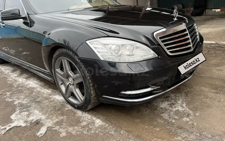 Mercedes-Benz S 500 2006 годаүшін7 400 000 тг. в Алматы