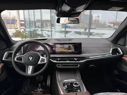 BMW X7 XDrive 40i 2025 года за 85 271 000 тг. в Актау – фото 5