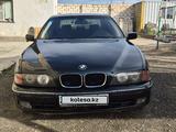 BMW 528 1998 годаүшін2 957 763 тг. в Актау – фото 4