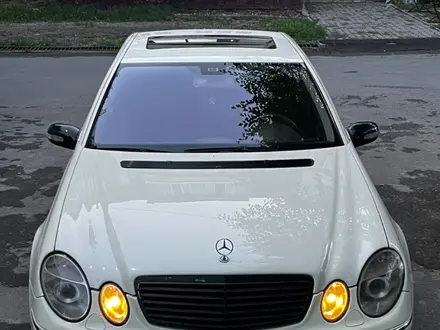 Mercedes-Benz E 320 2003 года за 6 000 000 тг. в Шымкент – фото 2