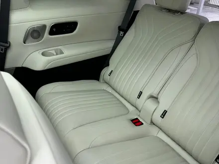 Geely Galaxy M9 2025 года за 23 990 000 тг. в Алматы – фото 40