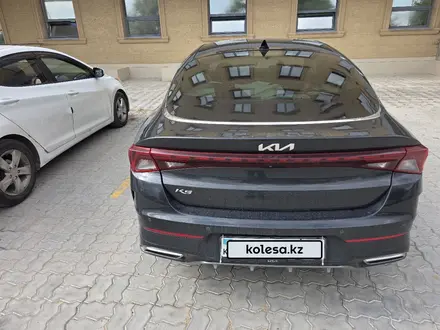 Kia K5 2022 года за 10 500 000 тг. в Актау – фото 4