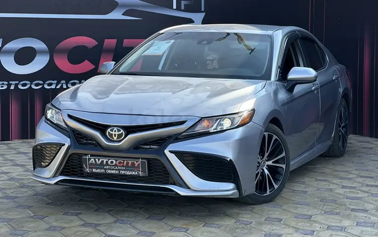 Toyota Camry 2019 годаүшін13 150 000 тг. в Атырау