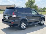 Toyota Land Cruiser Prado 2007 года за 11 000 000 тг. в Уральск – фото 2