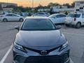 Toyota Camry 2021 года за 17 200 000 тг. в Алматы