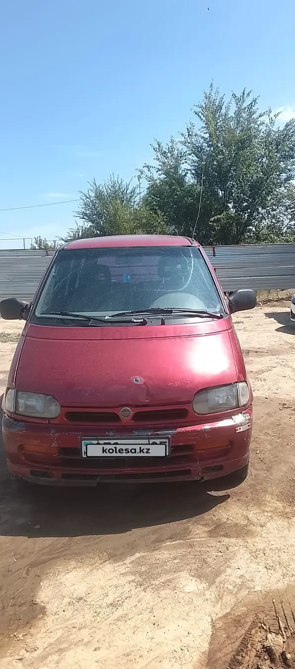 Nissan Serena, 1997