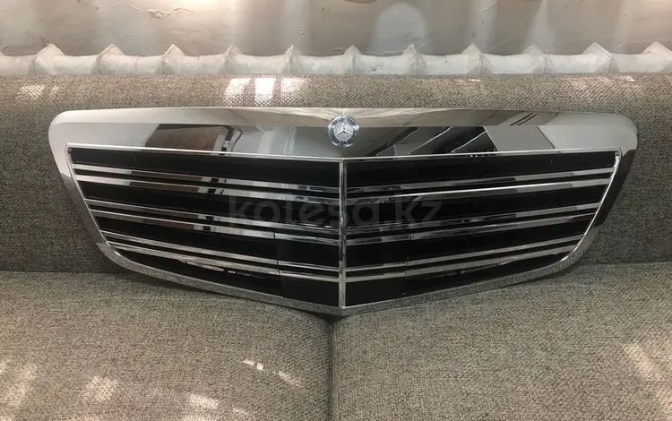 Решётка радиатора от Mercedes S/w221 6.3 AMGүшін70 000 тг. в Алматы