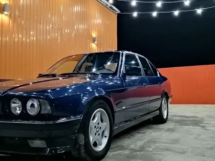 BMW 525 1991 года за 2 400 000 тг. в Жанаозен – фото 3