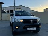 Toyota Hilux 2018 года за 9 888 888 тг. в Атырау
