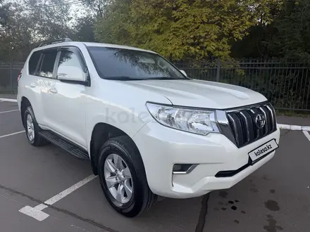 Toyota Land Cruiser Prado 2019 года за 20 500 000 тг. в Уральск