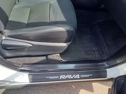 Toyota RAV4 2018 года за 13 500 000 тг. в Караганда – фото 22