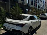 Hyundai Elantra 2023 годаүшін8 500 000 тг. в Атырау – фото 2