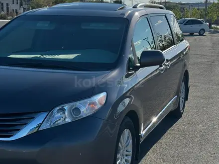 Toyota Sienna 2015 года за 9 000 000 тг. в Атырау – фото 3