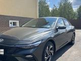 Hyundai Elantra 2024 годаfor11 500 000 тг. в Петропавловск