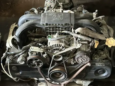 EJ25 Контрактный двигатель Субару Мотор EJ-25 VVTI за 500 000 тг. в Астана