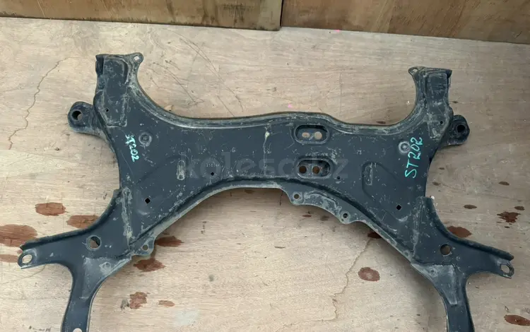 Балка на Тойота за 15 000 тг. в Алматы