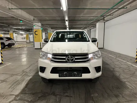 Toyota Hilux 2021 года за 20 500 000 тг. в Алматы – фото 2