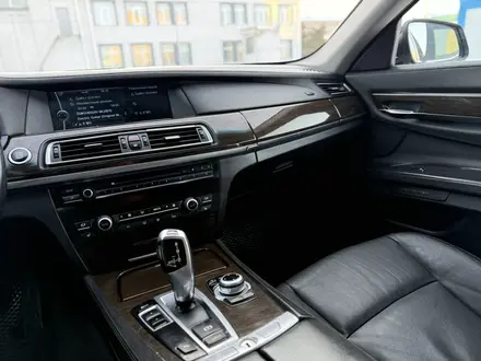 BMW 740 2009 года за 7 800 000 тг. в Астана – фото 34