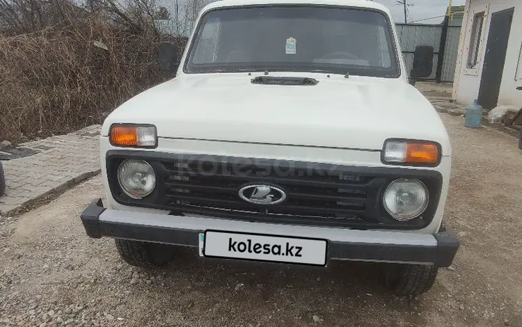 ВАЗ (Lada) Lada 2121 2001 года за 1 100 000 тг. в Алматы