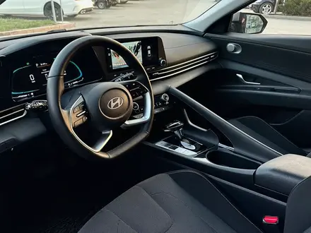 Hyundai Elantra Elegance 2026 года за 9 790 000 тг. в Алматы – фото 7